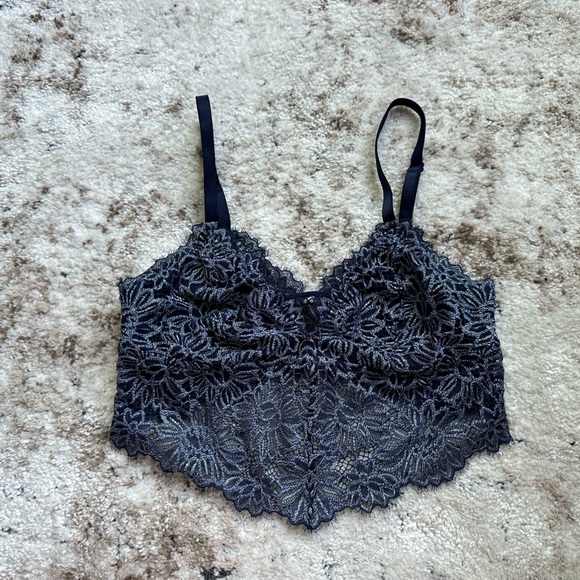 Lace bralette - Picture 1 of 3